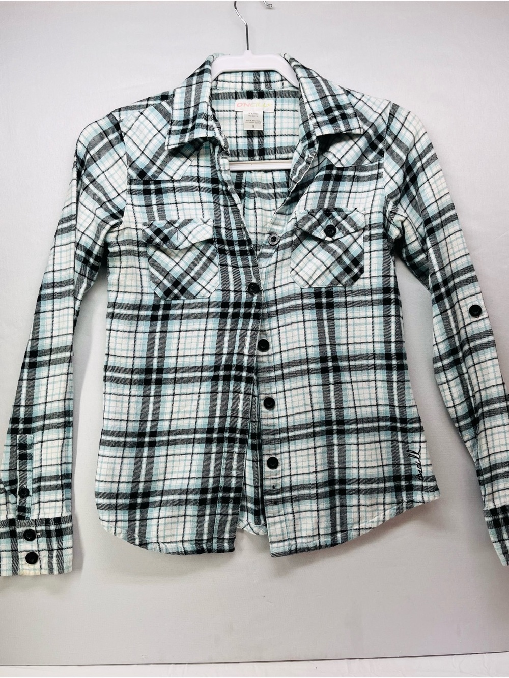 O'Neill Women's Plaid Button-Down Shirt in White, Black, Light Blue